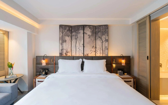 Kwetu Nairobi, Curio Collection By Hilton