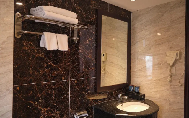Adamas Hanoi Hotel