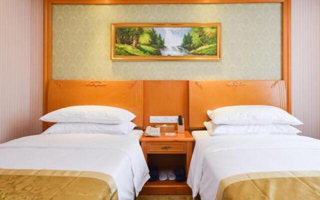 Vienna Hotel Nanjing Pukou Middle Puzhu Road Branch