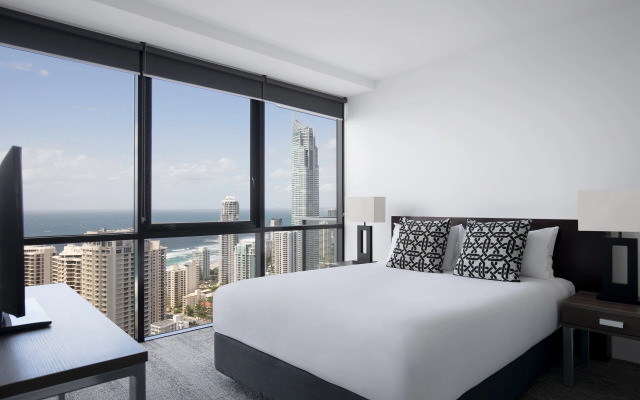 Mantra Circle on Cavill