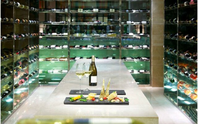 Taj Surajkund Resort & Spa, Delhi NCR
