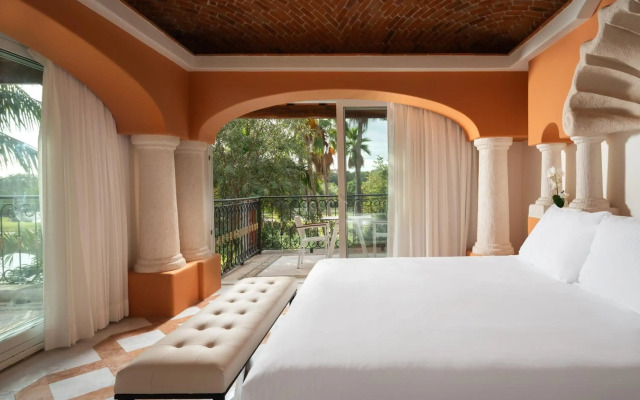 Eurostars Hacienda Vista Real Hotel