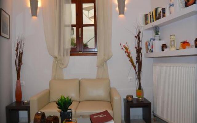 Enetiko Rooms