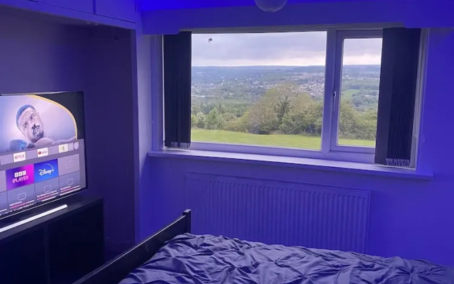 Sapphire Suites, Stunning 2-bed House in Bradford