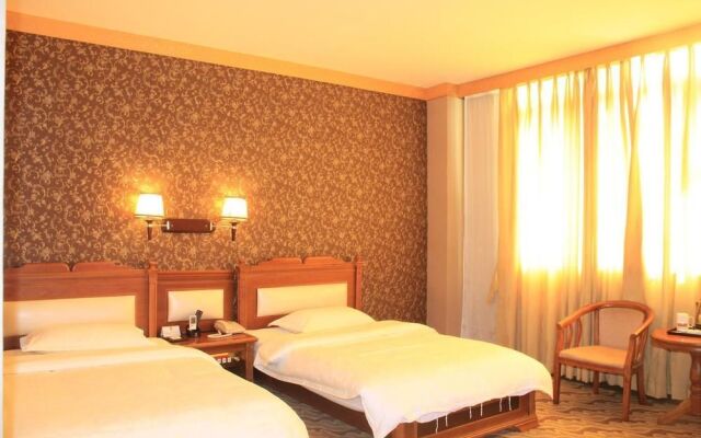 Super 8 Hotel - Guangzhou Baiyun Airport Renhe Station Inn