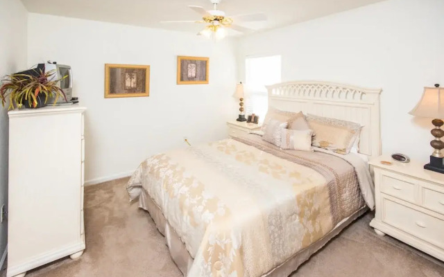 Windsor Hills 7722
