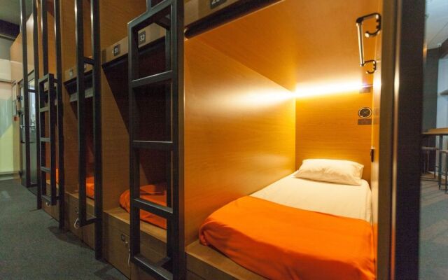 Capsule Hotel GettSleep Sheremetyevo