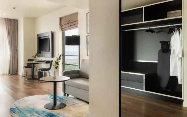 Hotel Soleil Ha Long – Trademark Collection by Wyndham