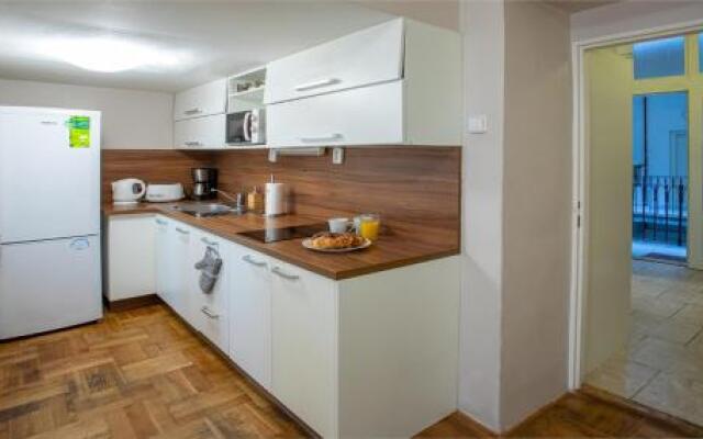 Michalska Apartment by Ruterra