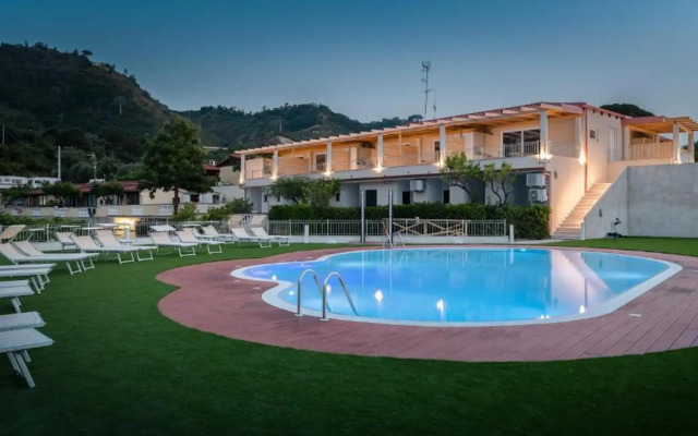 Residence New Paradise