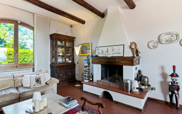 Spacious Villa in Carmignano With Private Swimming Pool
