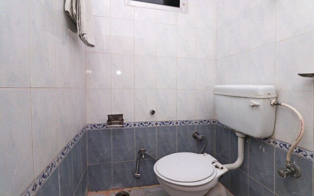 Hotel Parbati International