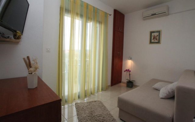 Apartment Toni A2 Sukosan, Zadar riviera