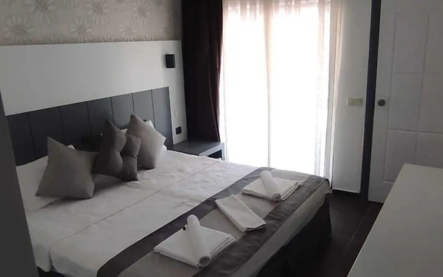 Kalamar Hotel