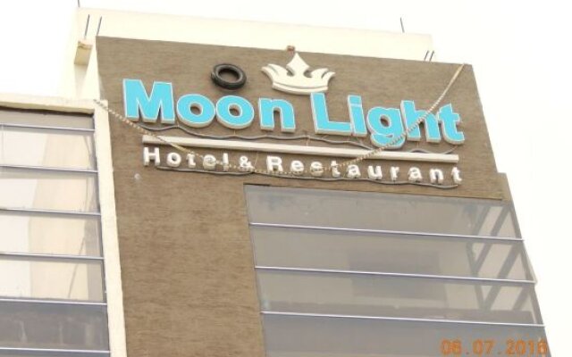 Hotel Moonlight