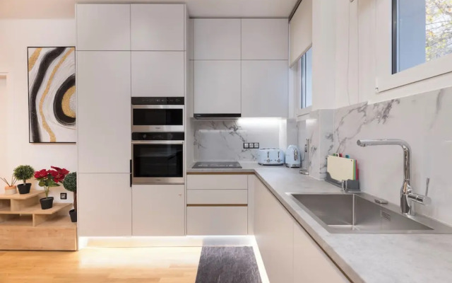 Alexandra's Unique Apartment
