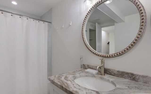 Surf Riders 4 Bedroom Home