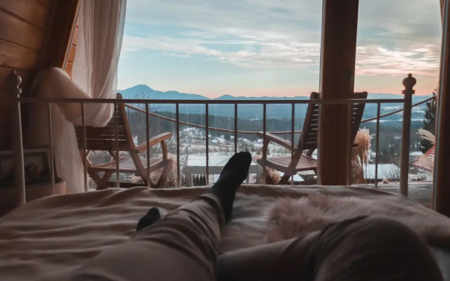 Panorama Glamping Visole