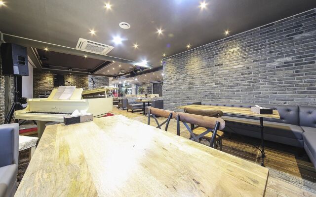 Hotel the One Yeosu