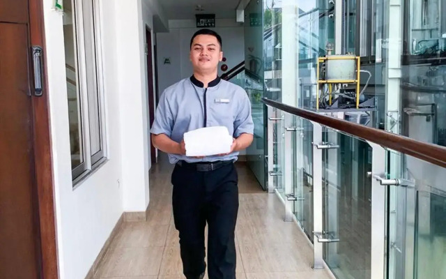 Pyrenees Jogja Hotel