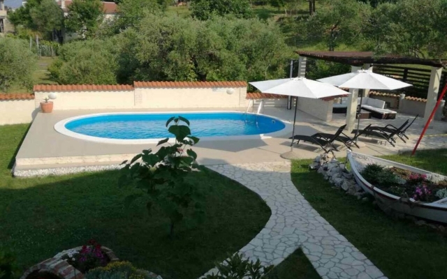 Apartment Robi- swimming pool and beautiful garden A2-crveni Kampor, Island Rab