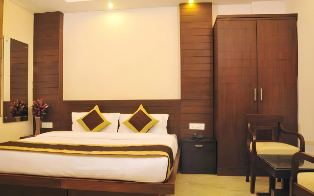 Hotel Paradise Inn – Guest Rooms – Delhi