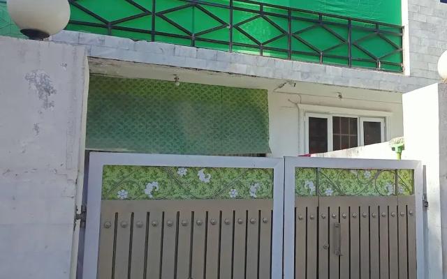 Sameer Guest House