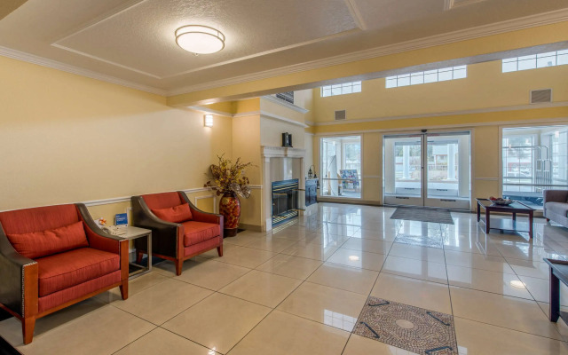 Comfort Inn Mount Shasta Area