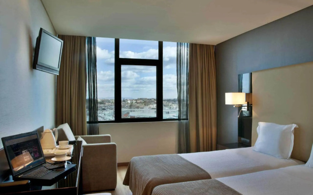 TURIM Alameda Hotel