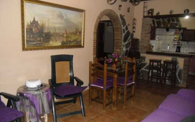 Malaga 101284 2 Bedroom Holiday home By Mo Rentals