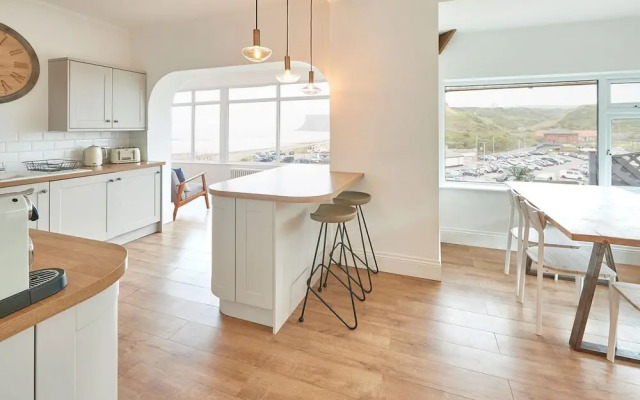 Burnsyde Beach House