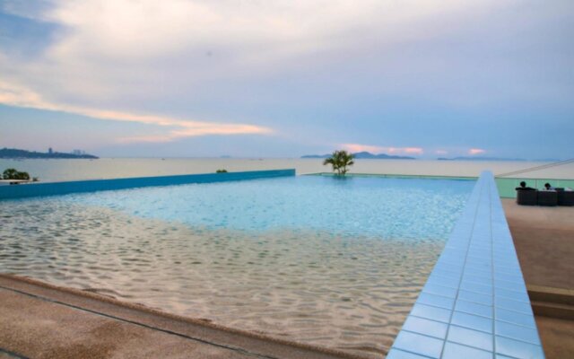 Laguna Heights Pattaya