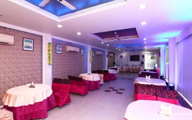 Hotel East Lite by OYO