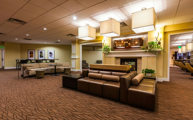 DoubleTree by Hilton Phoenix Midtown