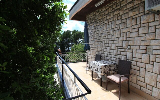 Apartment Dragi Kamen