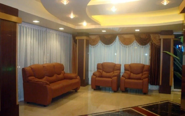 Hotel Hilltop International