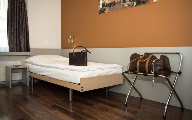 Alexander Guesthouse