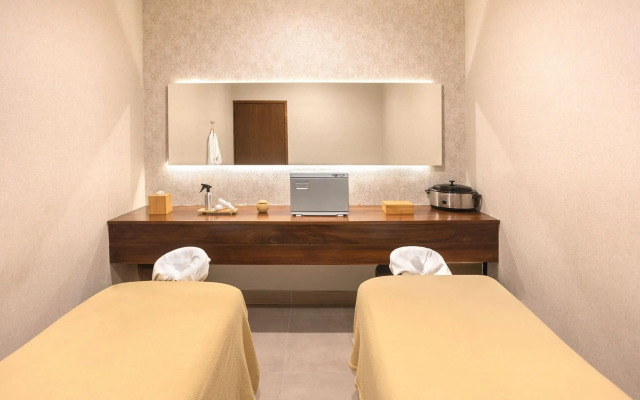 Courtyard By Marriott Mazatlan Beach Resort