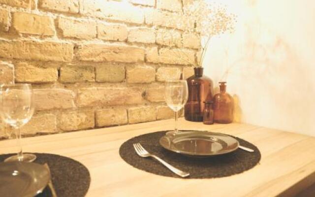 Tomy Old Town Apartments