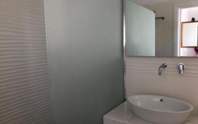 Villa Gambas Beach Studios