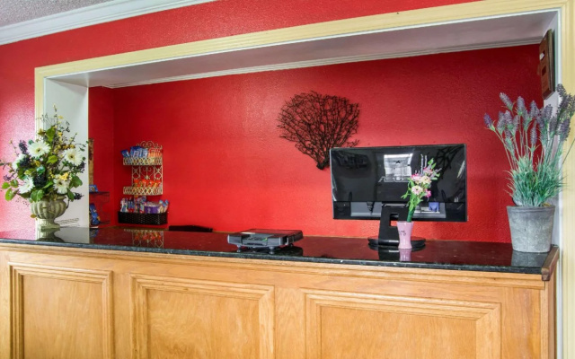Econo Lodge Newport
