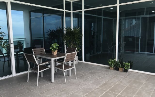 Brand New By The Beach - Tanjung Bungah