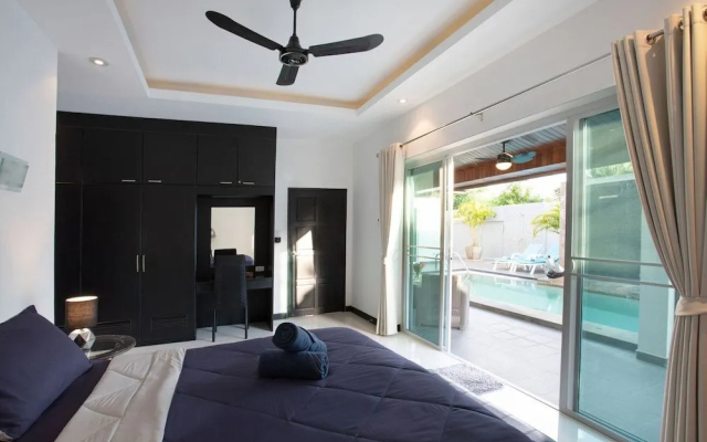Modern Elegance 3BR Pool Villa Marine