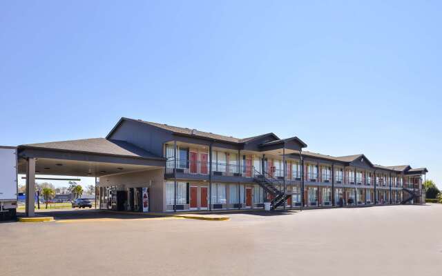 Americas Best Value Inn West Monroe