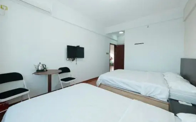 Dongshan Island Lianli Homestay (Nanmen Bay Branch)