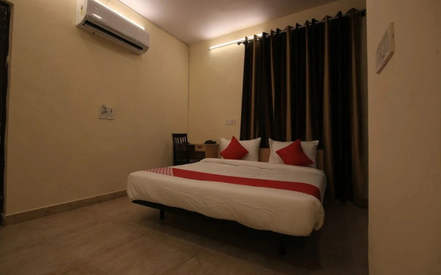 OYO Flagship 30350 New Residency Sector 17 Rohini
