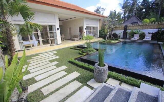 Villa Rumah Lumbung