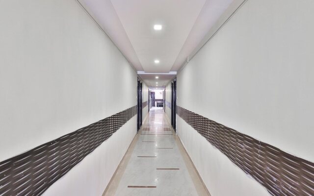 Hotel Arya Corporate,
