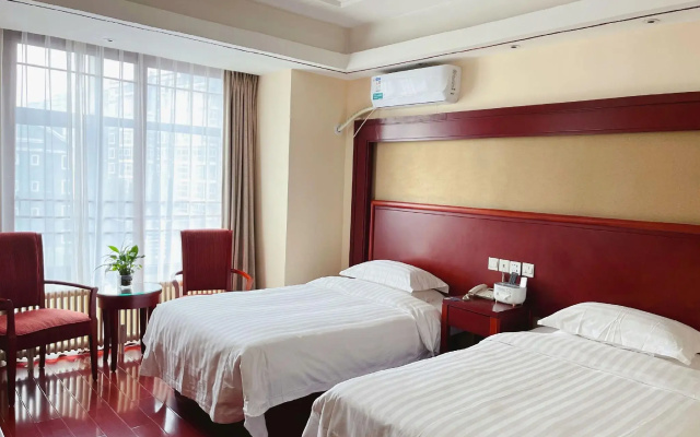 GreenTree Inn Beijing Lin Cui Road Business