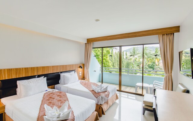 Karon Whale Resort Karon Beach (SHA Certified)